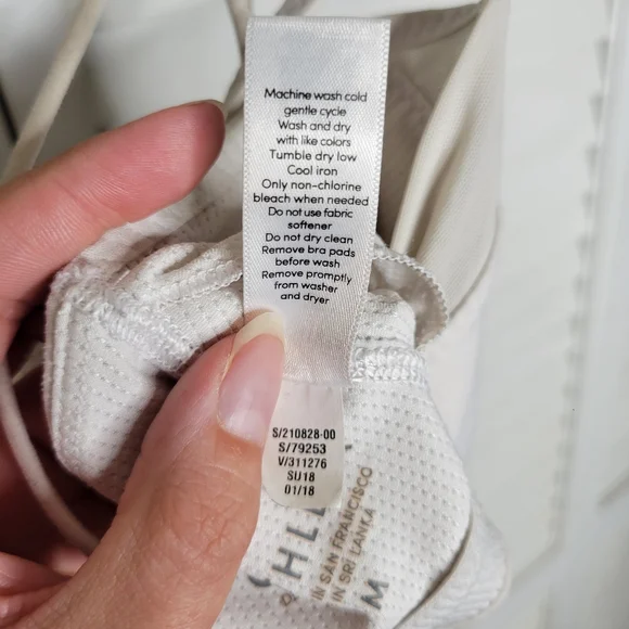 Athleta Powervita Superstrap Strappy Mesh Detail White Sports Bra MEDIUM EUC - Picture 9 of 9